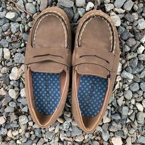 Carter’s size 11 boys loafers. Brown, worn once
